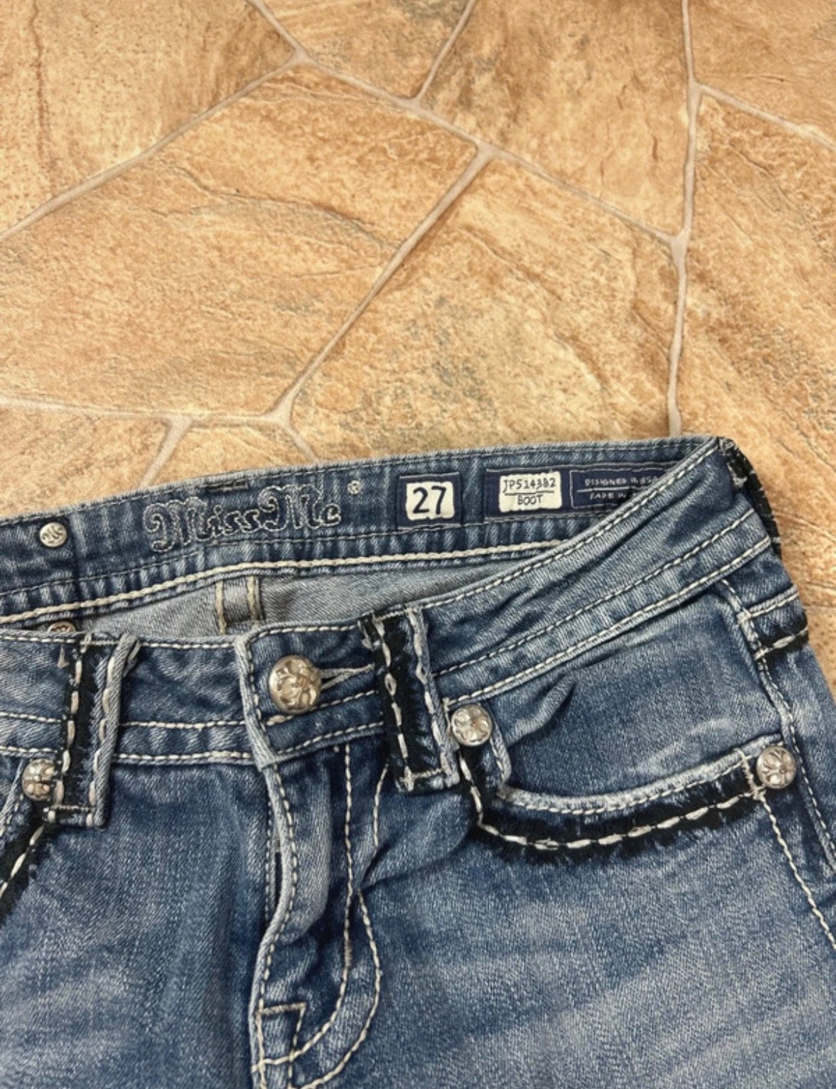 Miss Me Flared Jeans