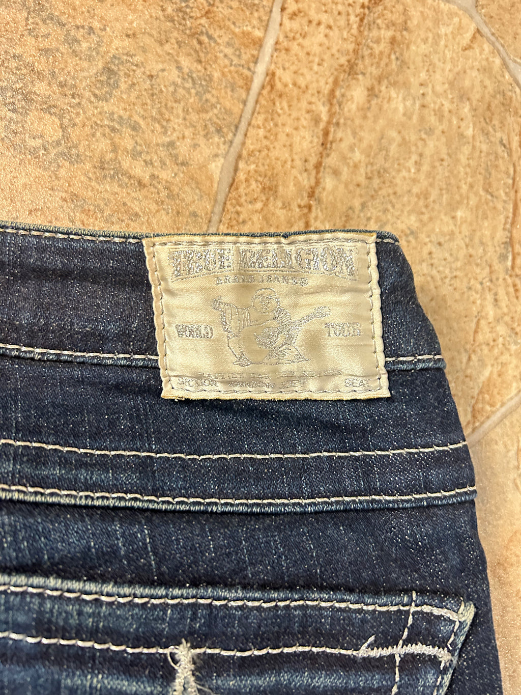 True Religion Vintage Flared Jeans Bootcut Schlaghose lowwaist Rainbow Joey, XS